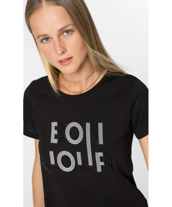 Camiseta Texto Frontal con Apliques | Fashion College